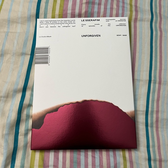 🧡 LESSERAFIM - 1ST album “Unforgiven” / “Dewy Sage” version - Picture 1 of 4